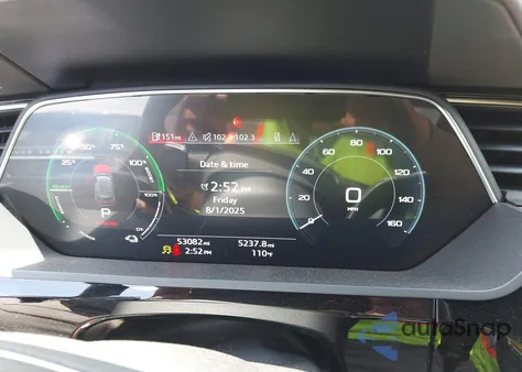 2022 Audi E-Tron Premium Quattro из США, поврежденный, VIN WA1AAAGE5NB037351